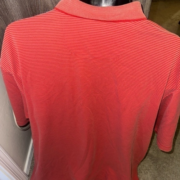 Men’s used size XXL 2XL Tommy Bahama polo shirt polyester stripe - Picture 3 of 3